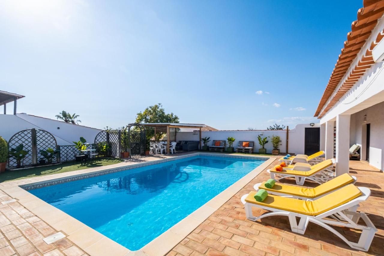 Villa Estrelicia - Pool - Free Wi-Fi - New In Booking لول المظهر الخارجي الصورة