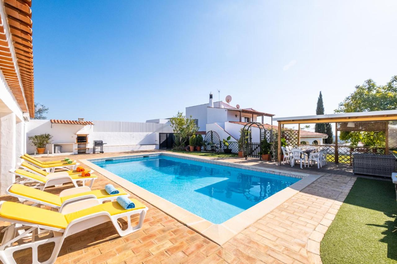 Villa Estrelicia - Pool - Free Wi-Fi - New In Booking لول المظهر الخارجي الصورة