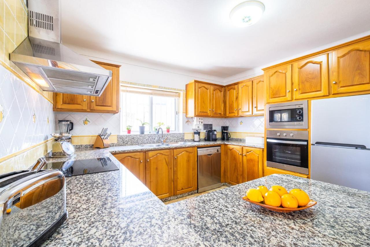 Villa Estrelicia - Pool - Free Wi-Fi - New In Booking لول المظهر الخارجي الصورة