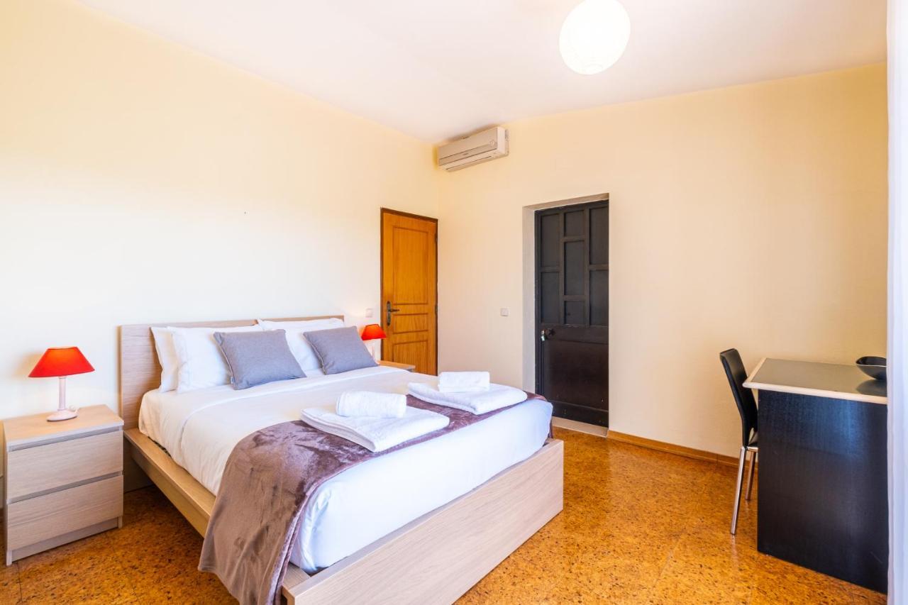 Villa Estrelicia - Pool - Free Wi-Fi - New In Booking لول المظهر الخارجي الصورة