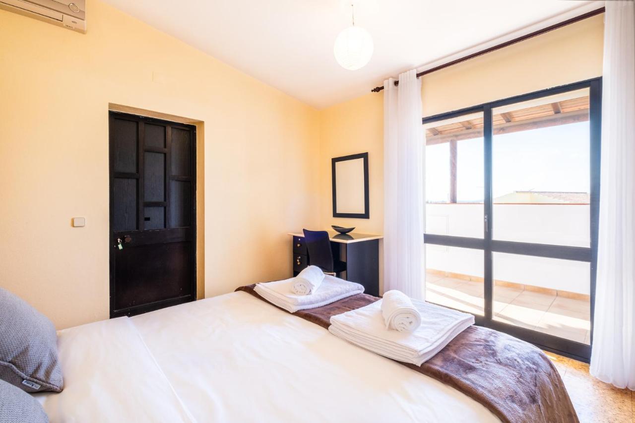 Villa Estrelicia - Pool - Free Wi-Fi - New In Booking لول المظهر الخارجي الصورة